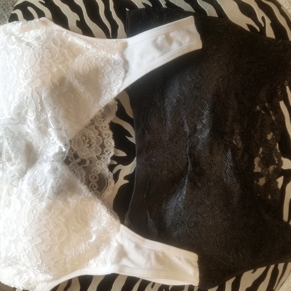 Pair of  bralettes size L/XL